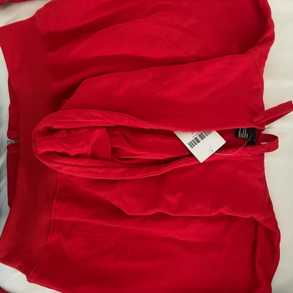 Forever 21 red cropped hoodie - Picture 2 of 2